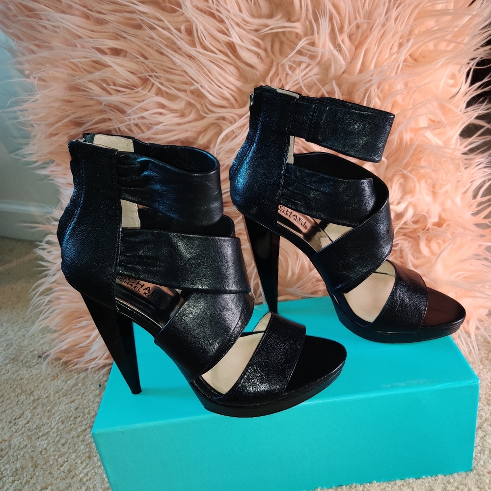 Black Michael Kors Sandal